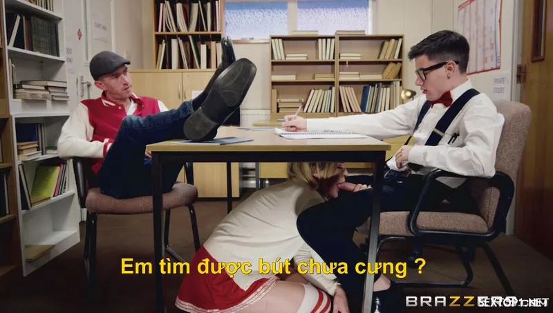 Làm tình tình nhân tên đầu con ghệ ở trường vietsub